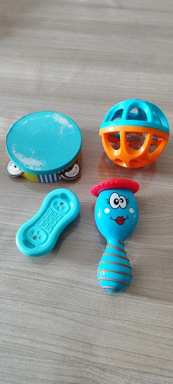 Lot jouets d'éveil musicaux