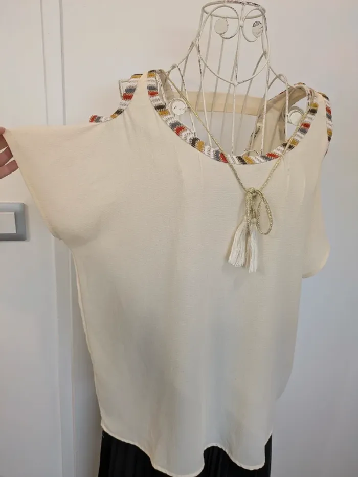 Blouse beige crème fluide légère 38 - photo numéro 2
