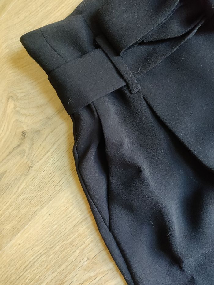 Pantalon fluide tailleur à pinces noir Mango - photo numéro 3