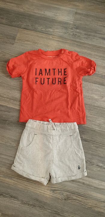 Ensemble short et tee-shirt