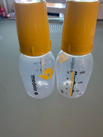 Lot biberons MEDELA