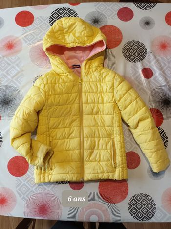 Doudoune 👧  taille 6 ans
