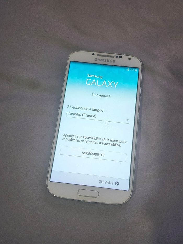 Samsung Galaxy S4 + étui S-View officiel – fonctionne – avec boîte - photo numéro 4