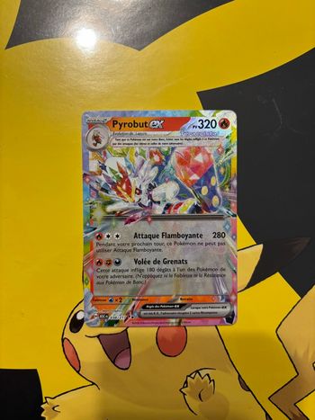 Carte Pokémon Pyrobut ex 38/217 – Héros Transcendants (Near Mint