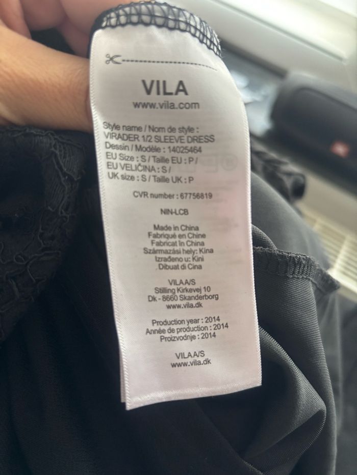 Robe noire Vila neuve - photo numéro 4