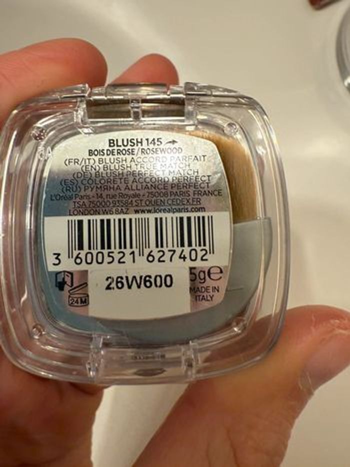 Lot de produits de maquillage - photo numéro 9