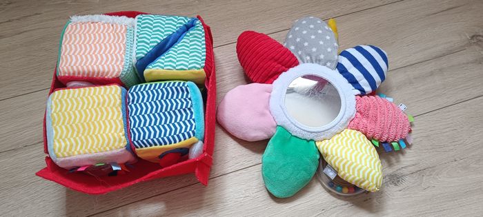 Lot jeu d'éveil bébé