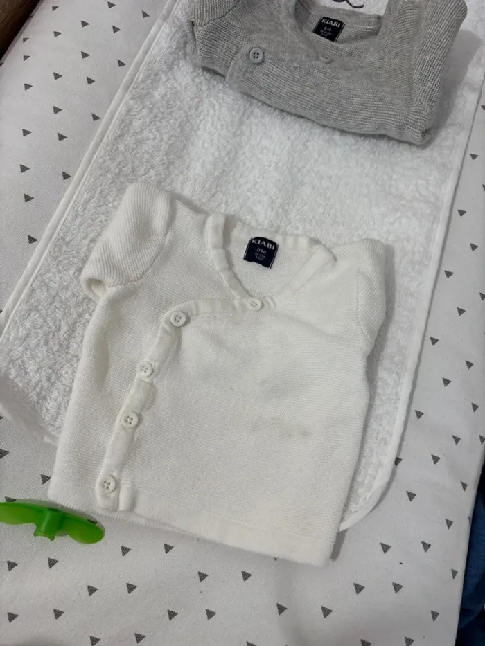 Gilet gris naissance - photo numéro 3