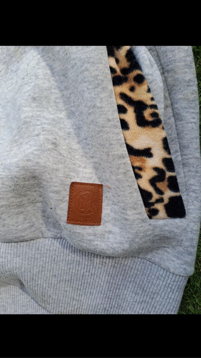 Sweat-shirt à grosse capuche Cabaneli léopard taille XS - photo numéro 5