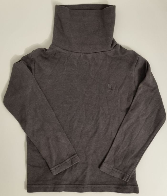 Lot 4 ans chemises polos tee shirt manches longues  pantalons - photo numéro 9