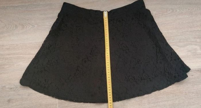 Jupe noir dentelle - photo numéro 2