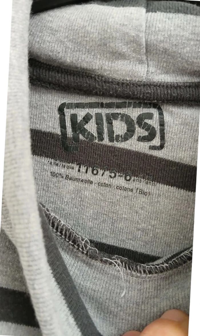 Sous pull 5/6ans grand - photo numéro 2