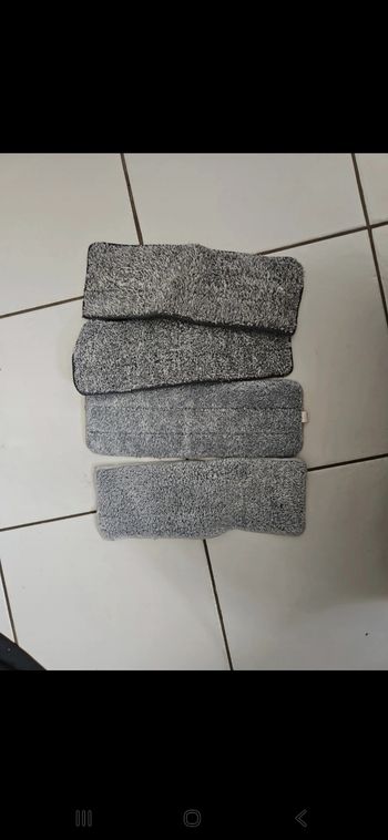 Lot 4 microfibres