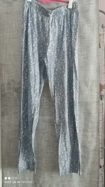 Pantalon de pyjama bleu et blanc love to lounge