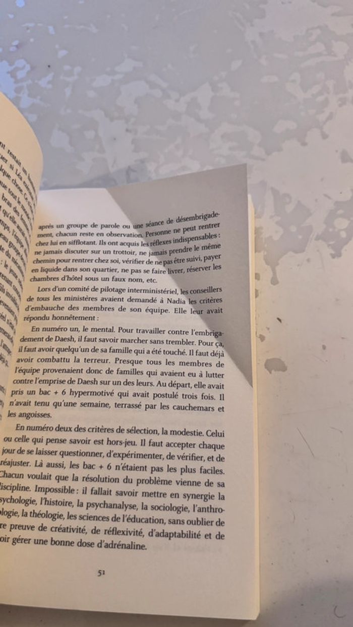 La vie après Daesh – Dounia Bouzar – Témoignages poignants – État très correct - photo numéro 6