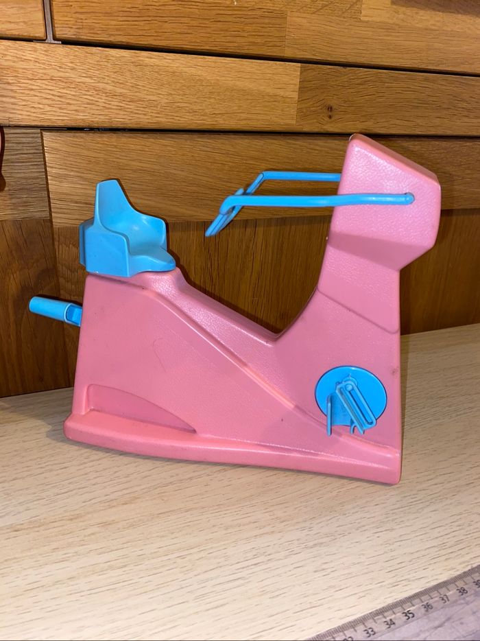 Barbie Mattel 1983 poupée gym salle sport gymnastique velo casier aérobic great shape - photo numéro 6