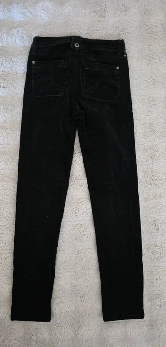 Lot 4 pantalon 12ans - photo numéro 9