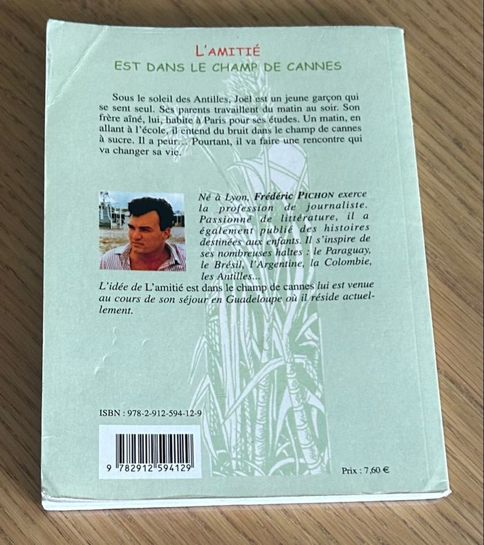 Livre L’amitié est dans le champ de cannes - photo numéro 2