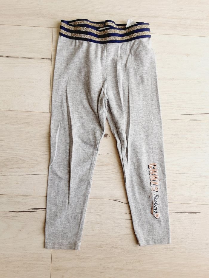 Vêtement fille legging gris élastique brillant LH 4 ans