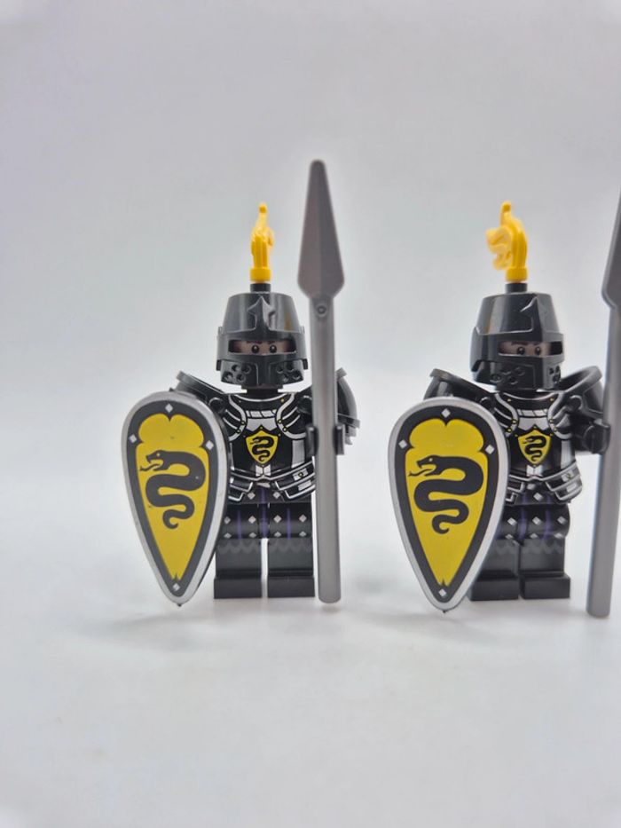 Figurines type lego 2 soldats chevaliers Serpent - photo numéro 3