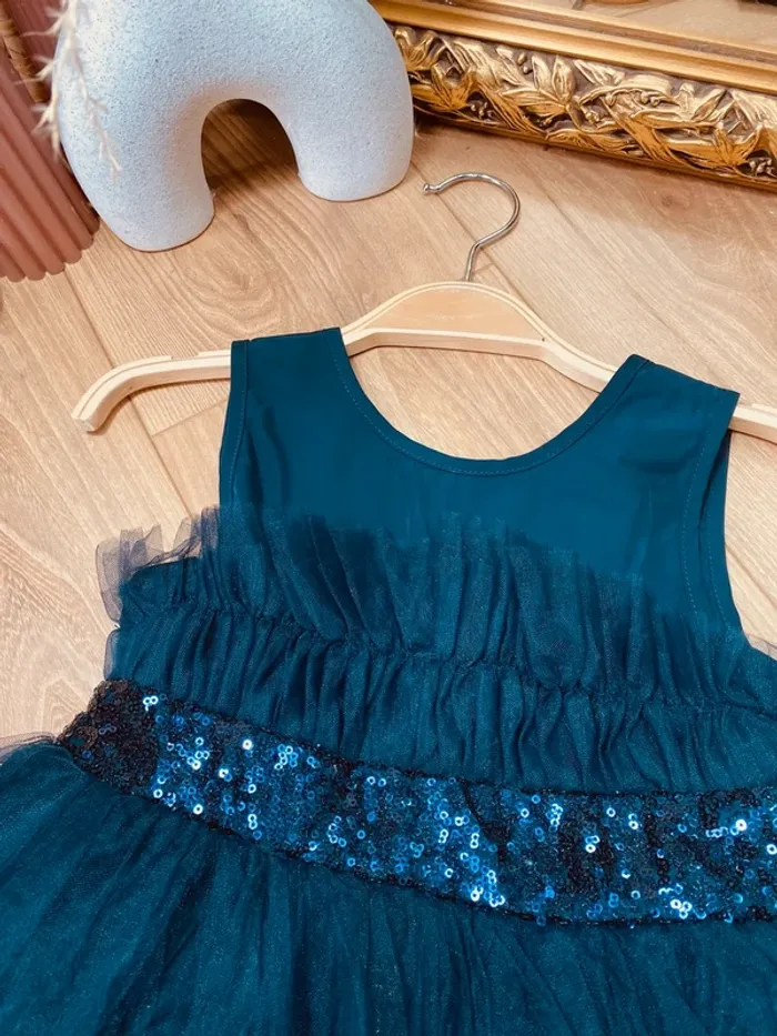 Taille 6 ans Robe créateur fille TAO bleu marine * sequins et tulle * 💙 - photo numéro 2