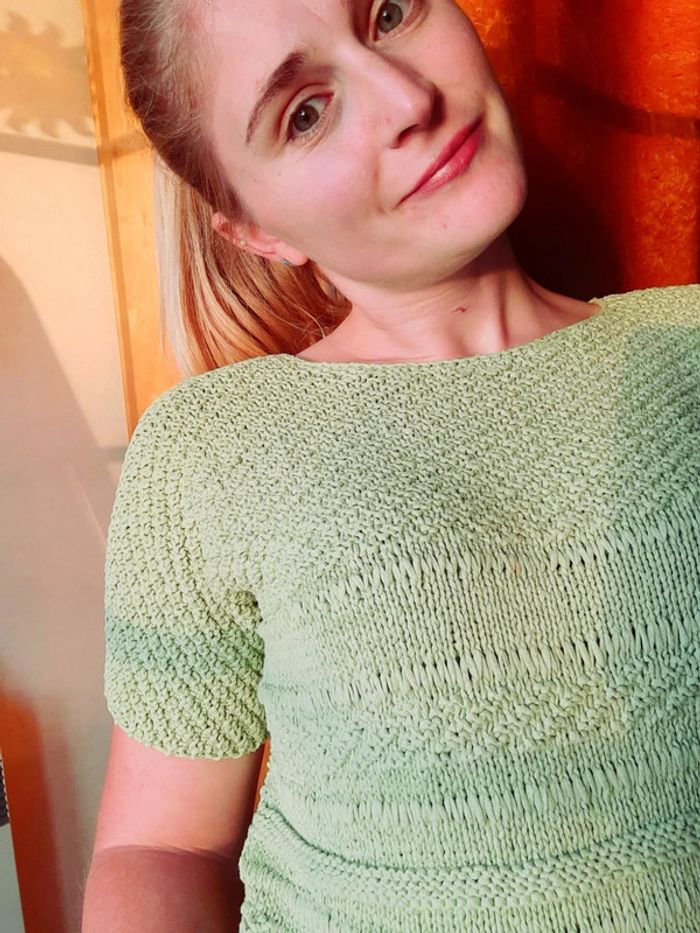 T-shirt tricoté main vert pomme L - photo numéro 4