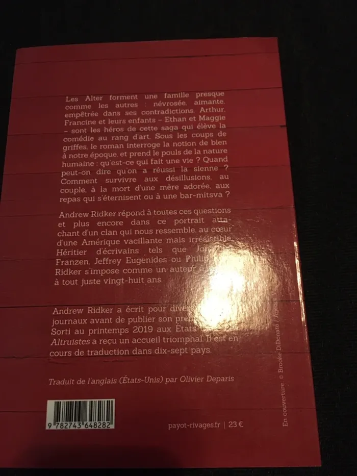 Livre Les altruistes - photo numéro 2