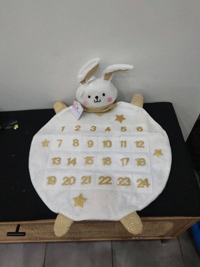 Calendrier de l'avent lapin blanc atmosphèra neuf
