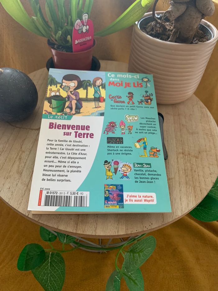 Livre Moi Je Lis Bienvenue sur Terre - photo numéro 2