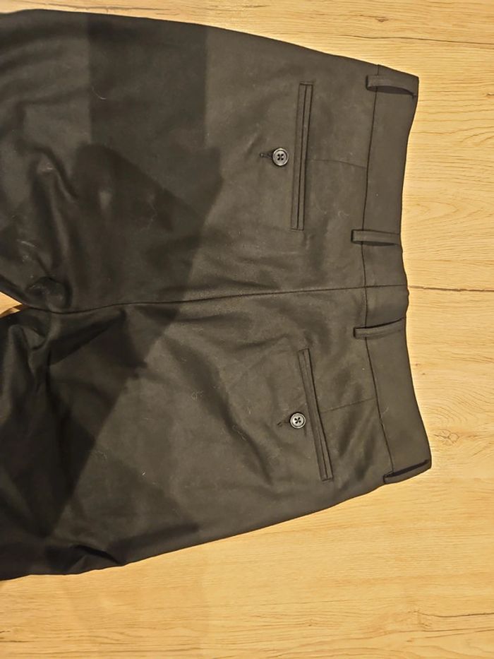 Pantalon chino noir - photo numéro 3