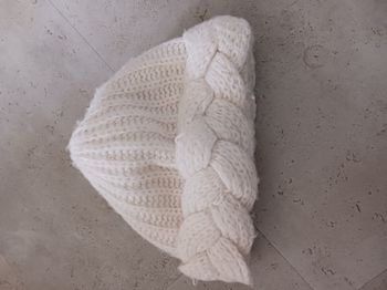 bonnet blanc tricoté main Taille unique