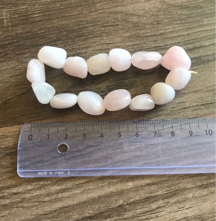 Bracelet pierres roses - photo numéro 2