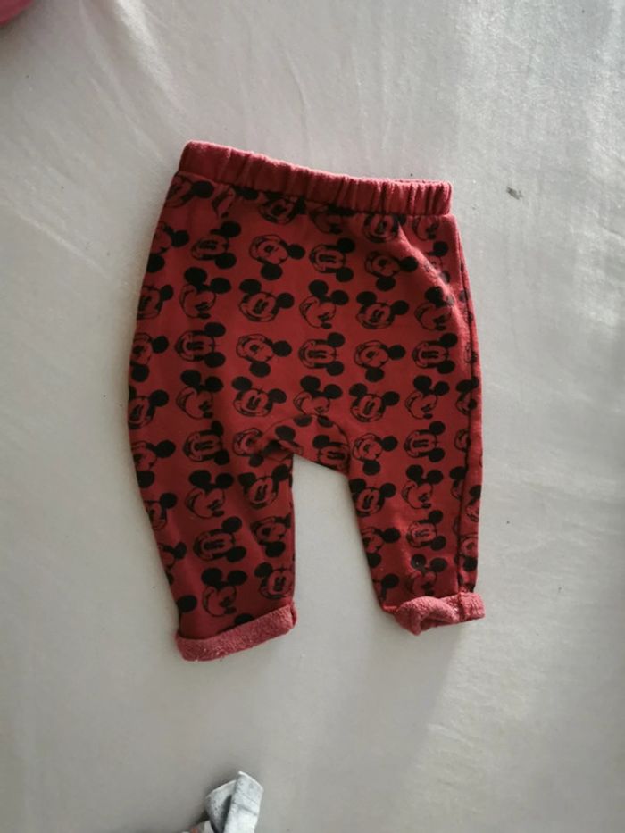 Pantalon epais michey 3 mois - photo numéro 3