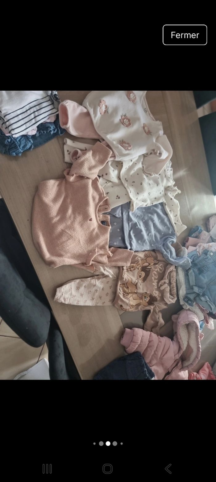 Lot vêtements 9 mois 37 pieces - photo numéro 7