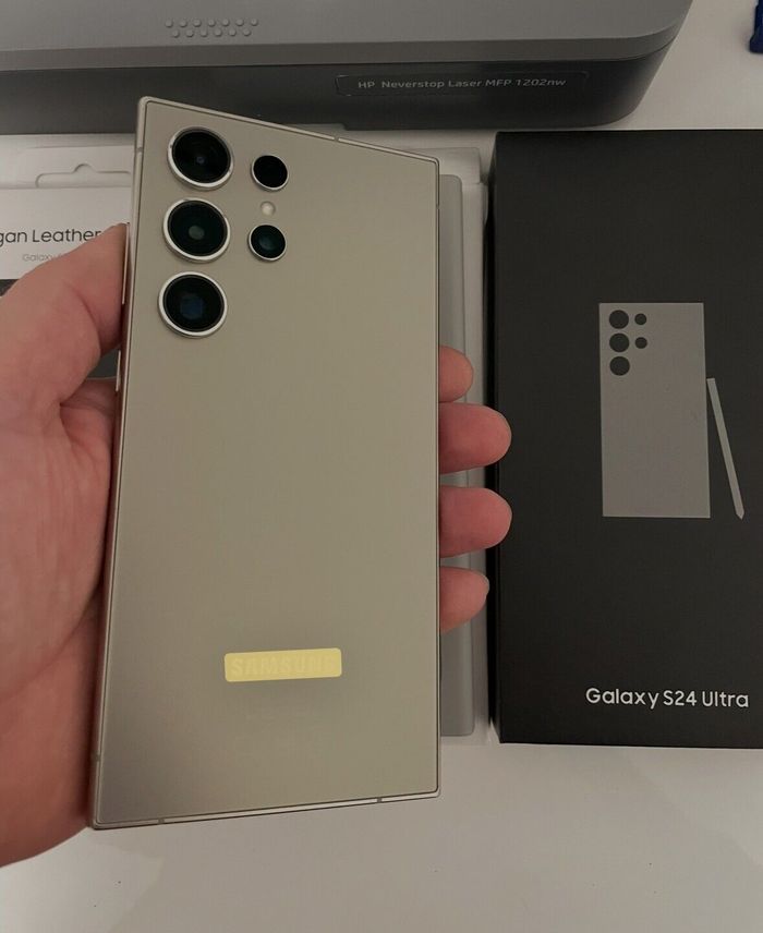 S-a-m-s-u-n-g G-a-l-a-x-y ultra s24 - photo numéro 2
