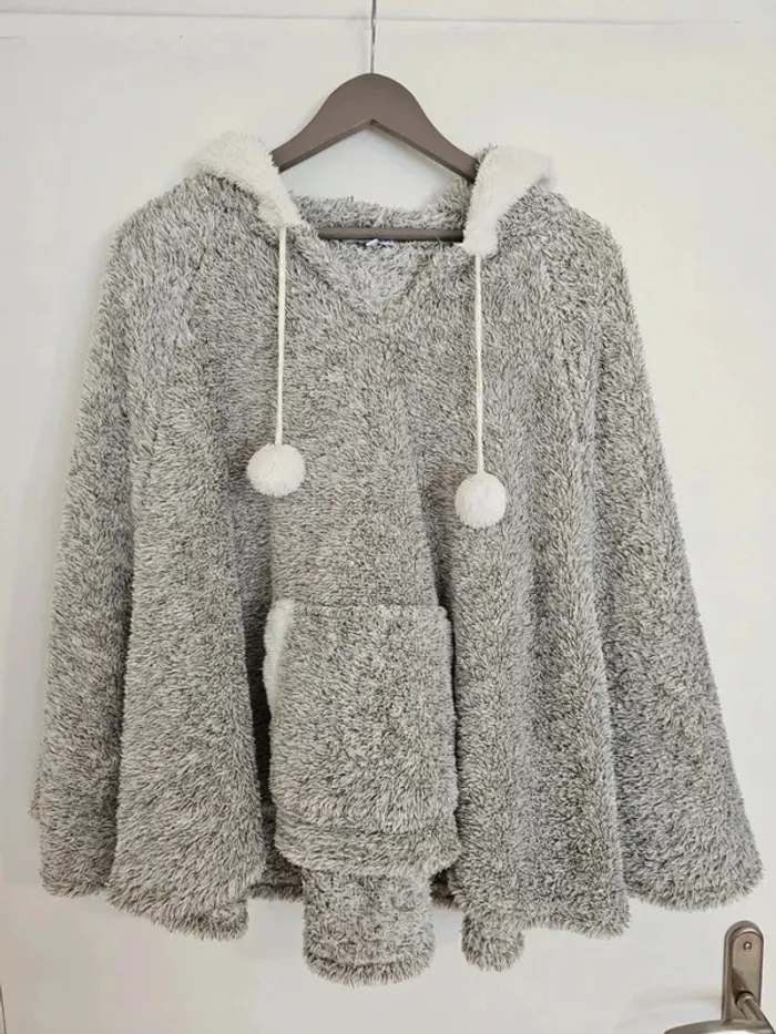 "Poncho femme ultra doux sherpa gris avec capuche - Taille unique