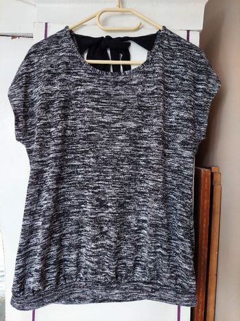 298) Pull sans manche Kiabi