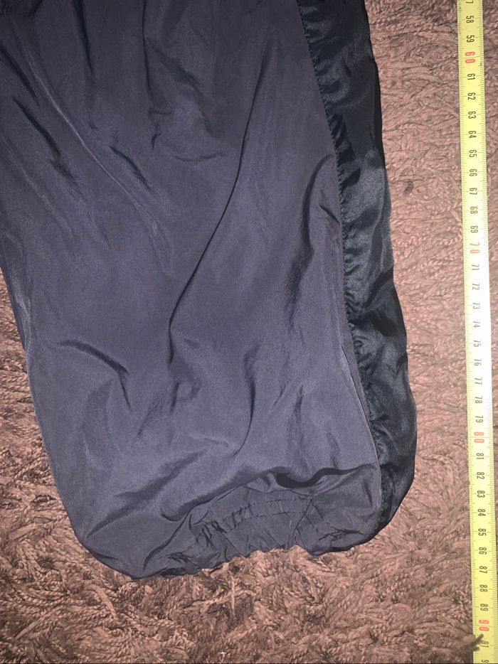 Jogging nike original taille 12/13ans couleur gris anthracite - photo numéro 2