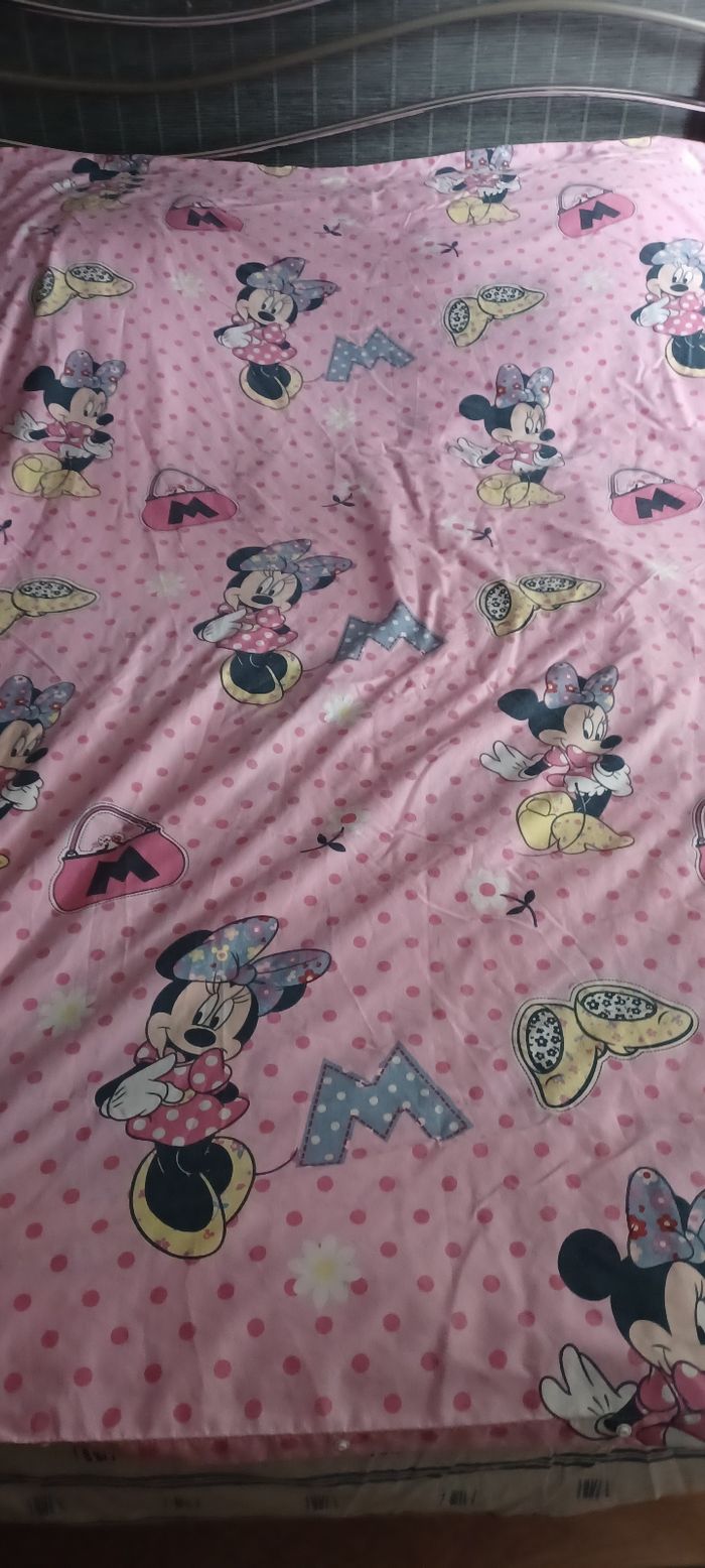 Très jolie housse de couette Une personne sans taie - photo numéro 7