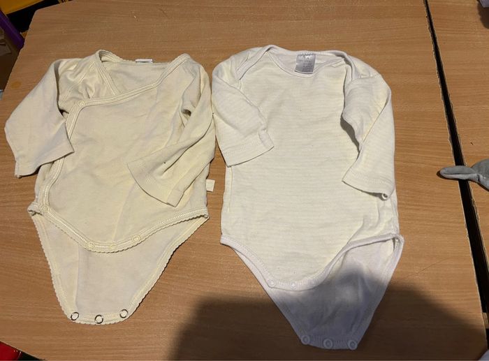 Lot de 15 body taille 6 mous - photo numéro 6
