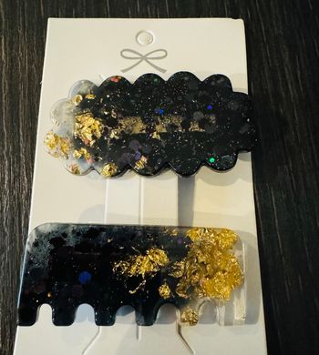 Barrettes or noir