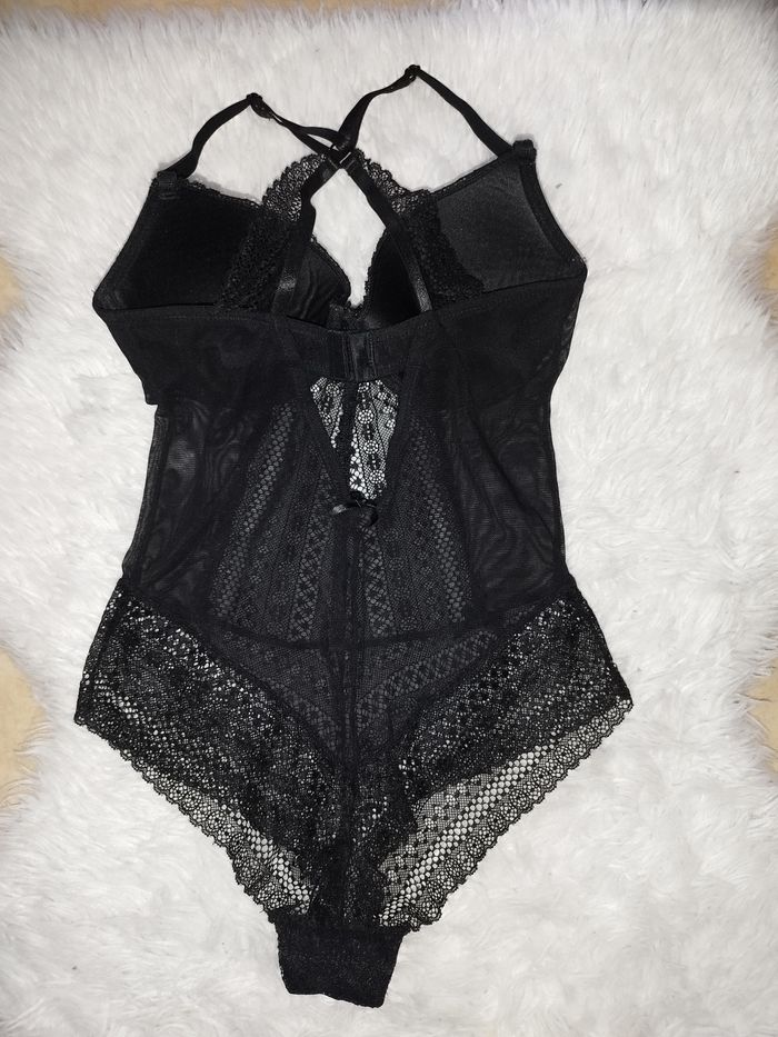 Body dentelle noir - photo numéro 5