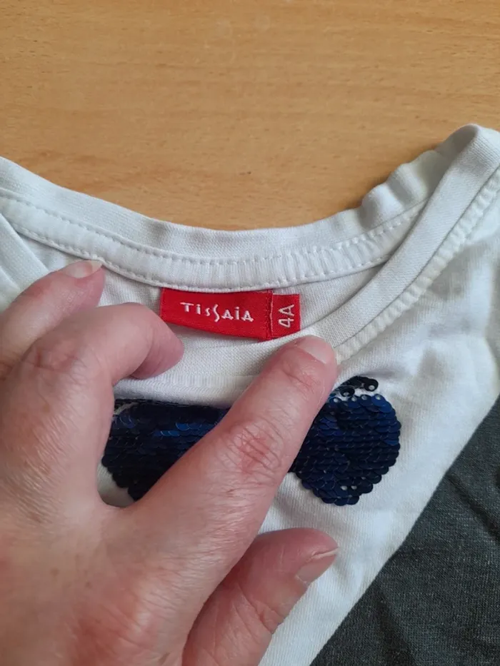 T-shirt effet costume - photo numéro 5