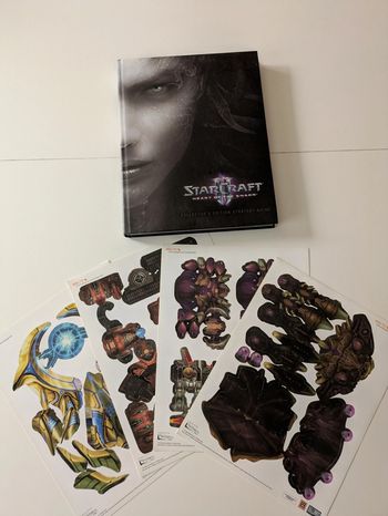 StarCraft II – Heart of the Swarm (Collector's Edition Strategy Guide)