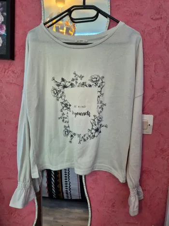 T-shirt manches longues blanc à motif Calliope