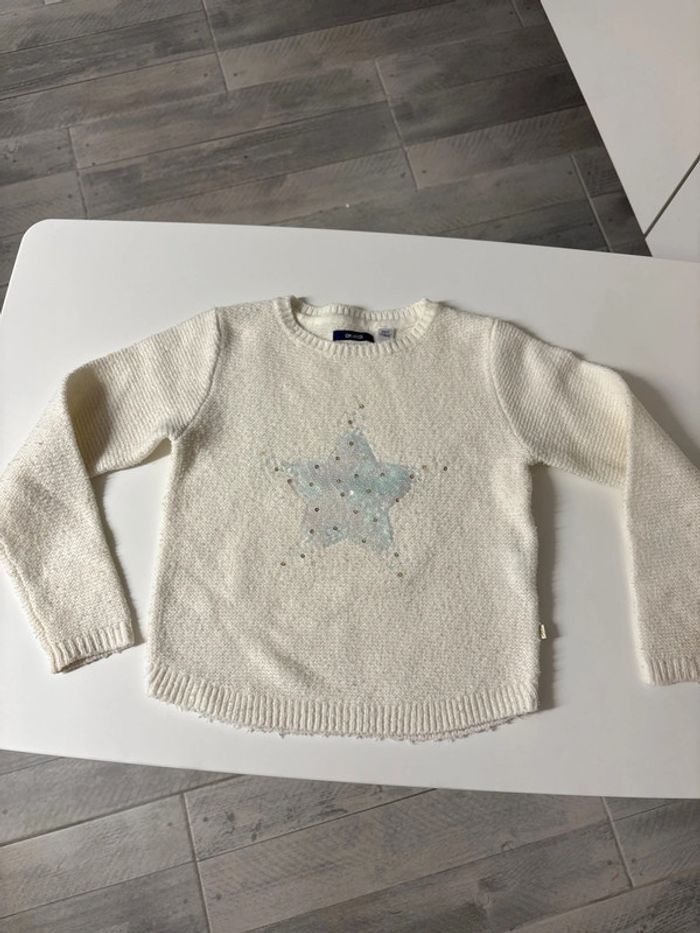 Pull crème étoile