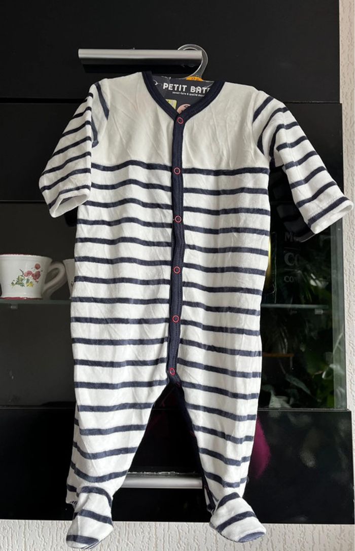 Pyjama petit bateau taille 3 mois