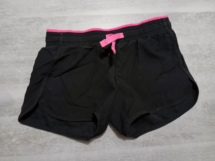 Short 8 ans