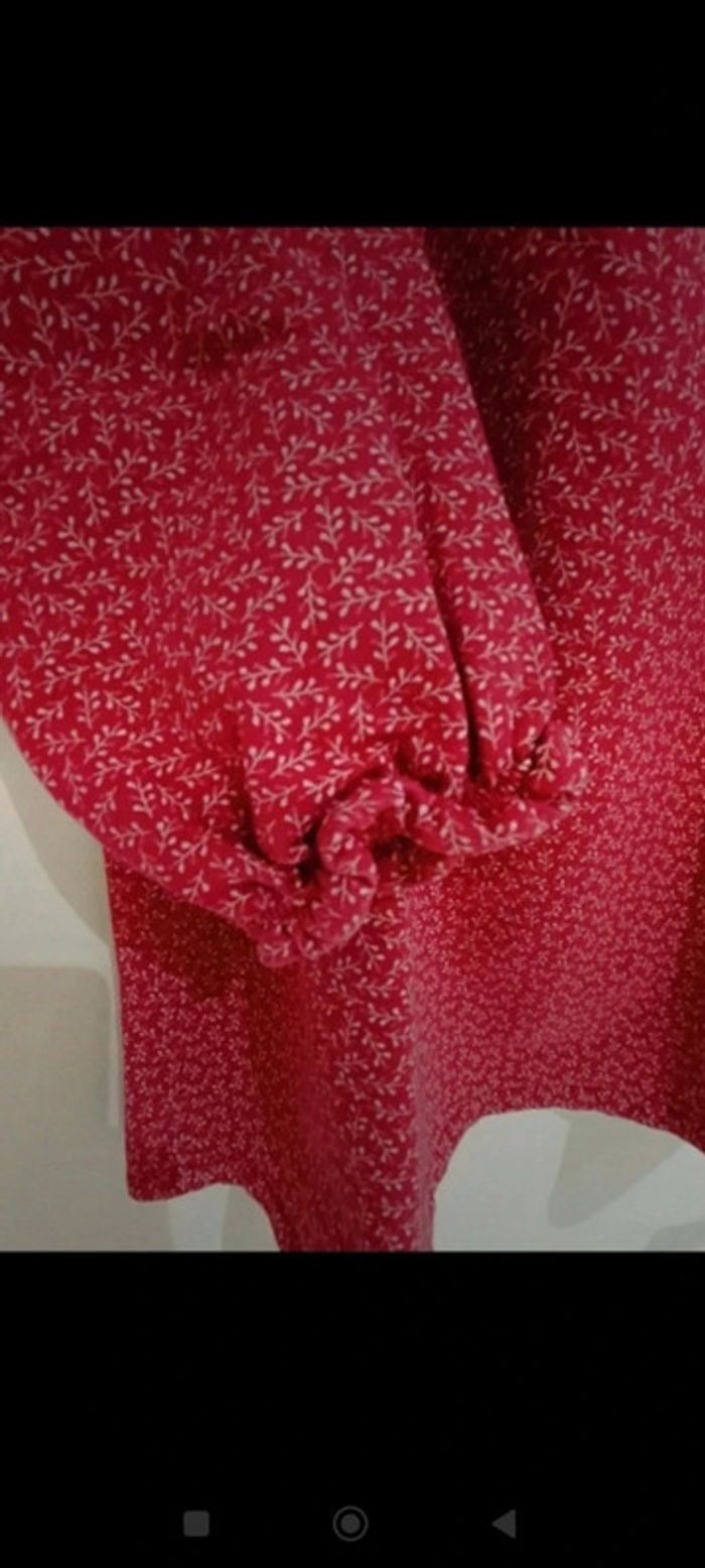 Jolie robe fleurie 3 ans - photo numéro 3