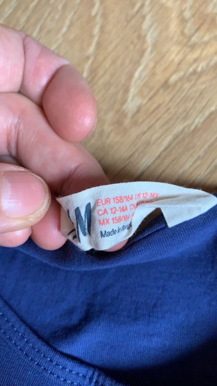T-shirt h&m 12/14 ans - photo numéro 2